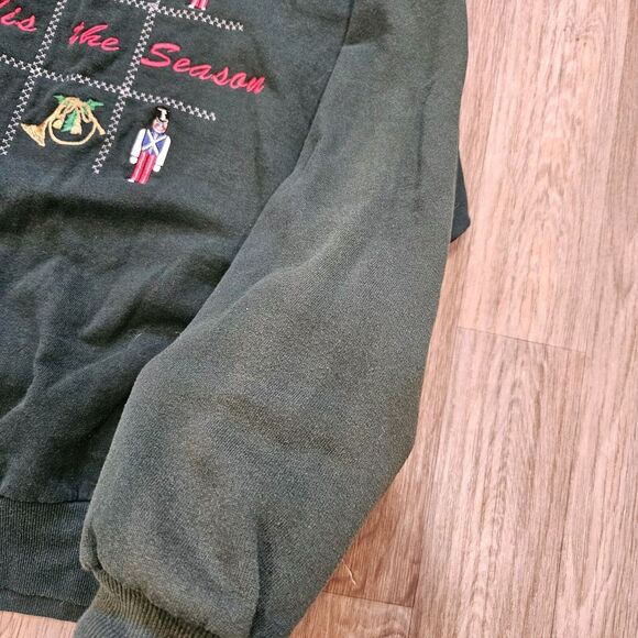 Vtg Christmas Crew Sweatshirt Womens XL Green Embroidered Jerzees Nutcracker - Picture 3 of 9